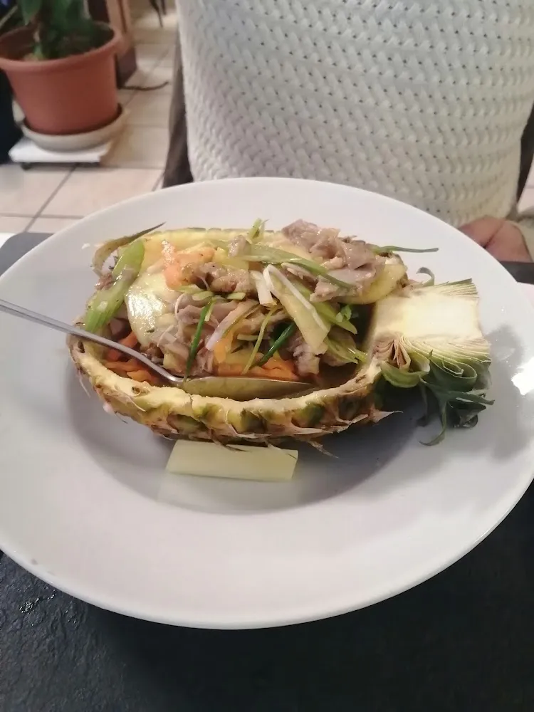 Bœuf À L'ananas